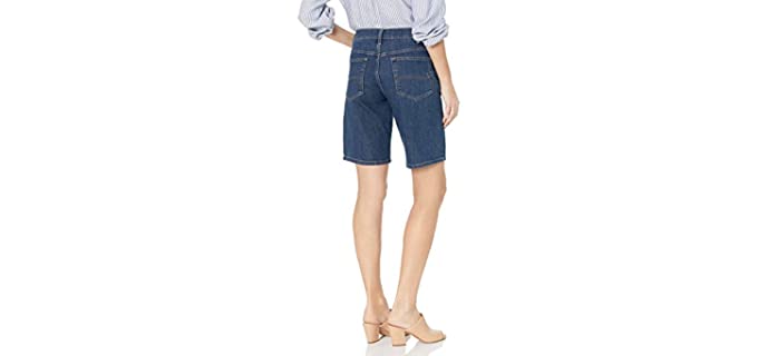 denim shorts for apple shape